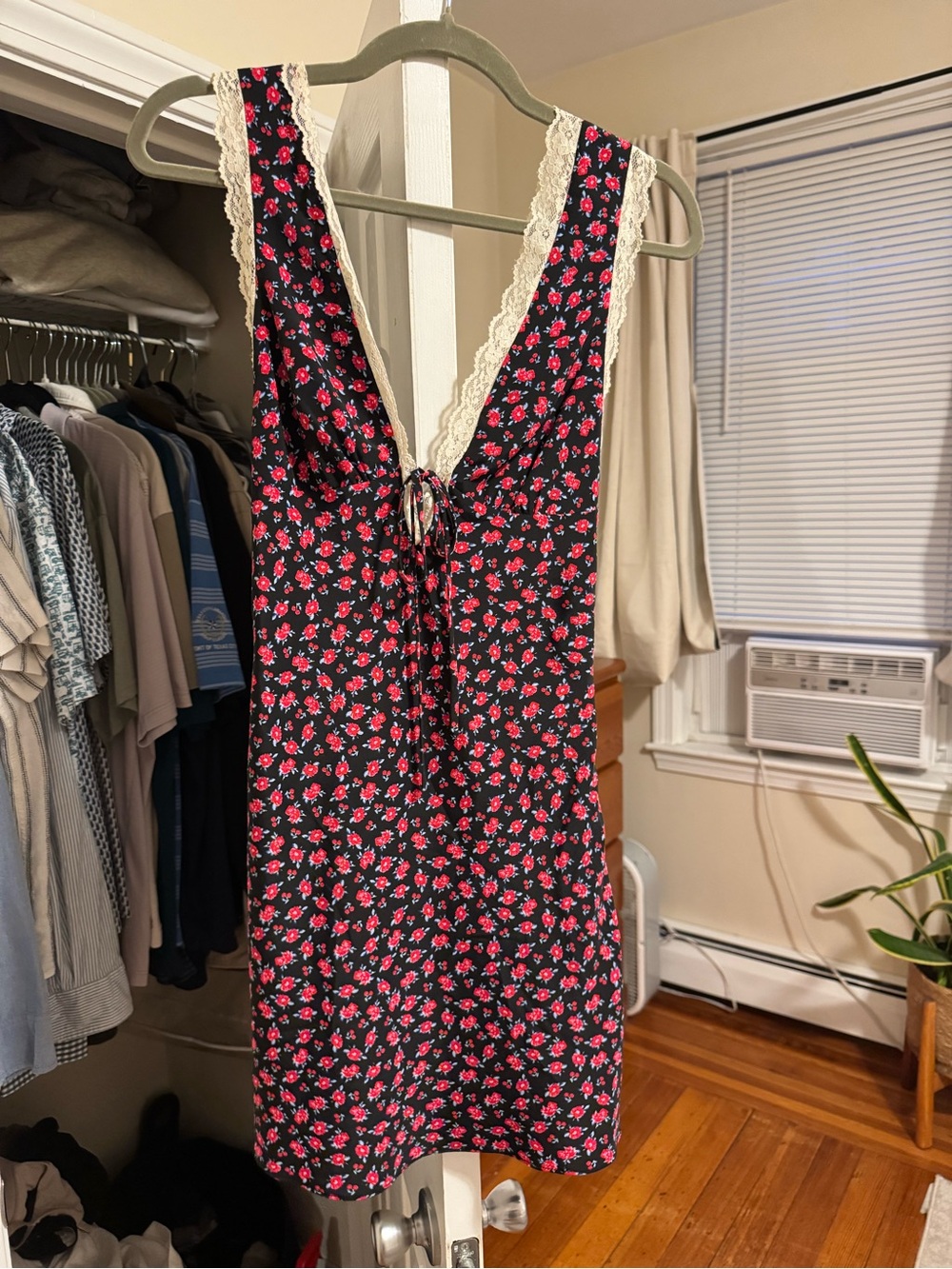 Floral Lace-Trim Chemise Nightdress - Black with Pink Roses